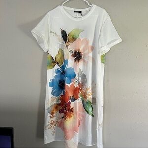 🦋 JUST FASHION NOW NWT White Floral T-Shirt Dress Summer Lightweight Comfy XL